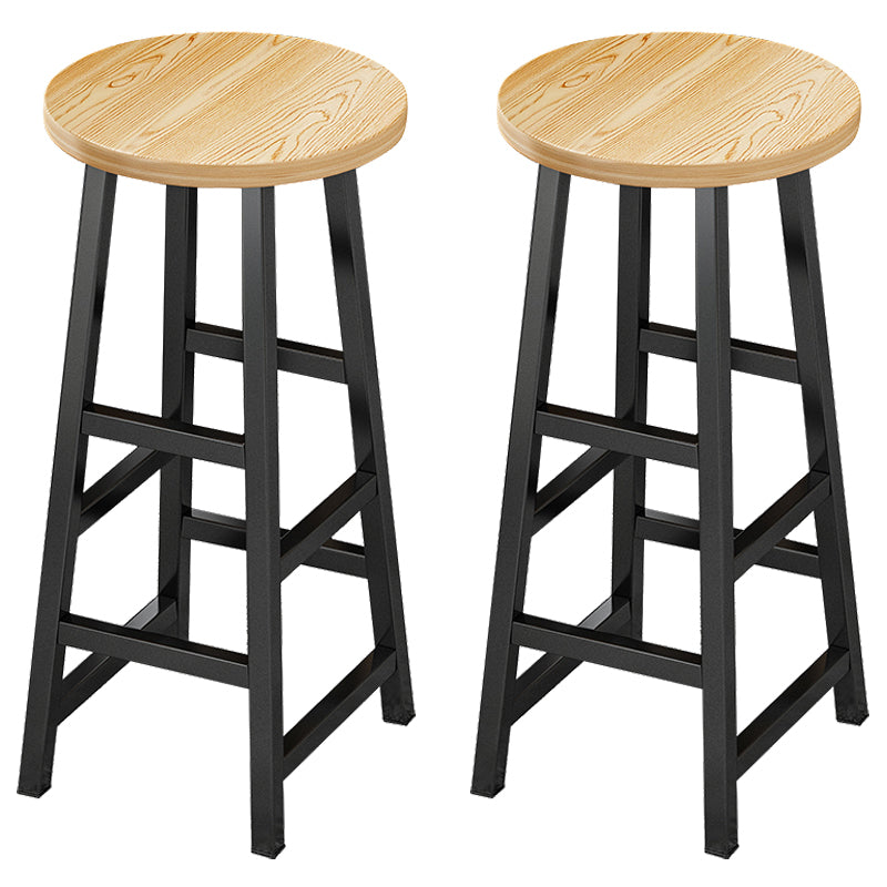 Tabouret de comptoir en bois de style contemporain Tabouret de bar sans dossier avec pieds en métal