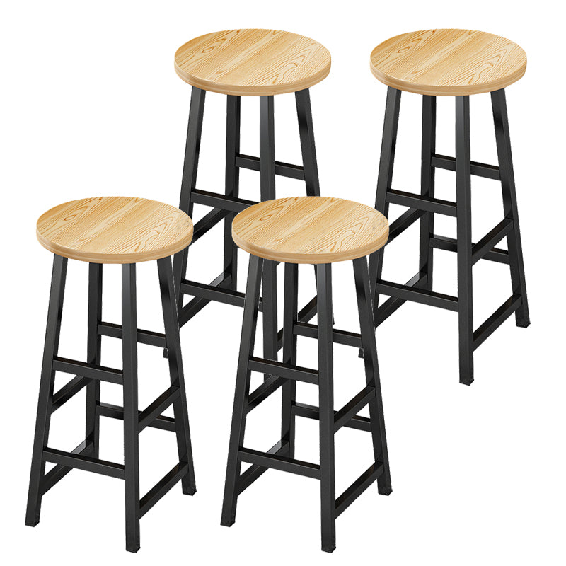 Tabouret de comptoir en bois de style contemporain Tabouret de bar sans dossier avec pieds en métal