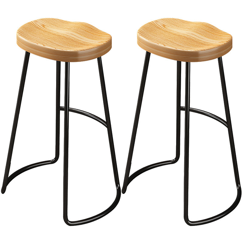 Tabouret de comptoir en bois de style contemporain Tabouret de bar sans dossier avec pieds en métal
