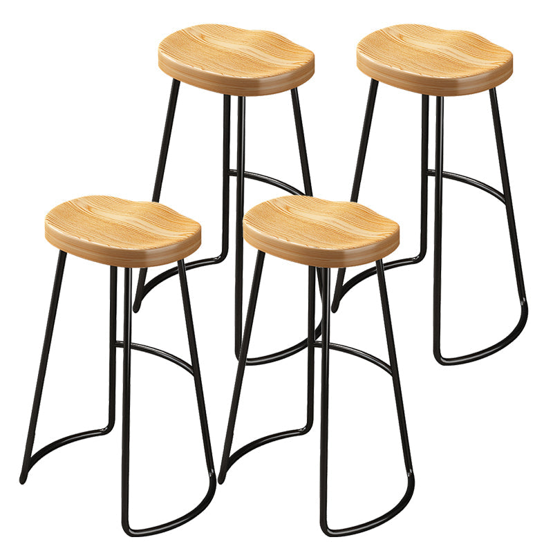 Tabouret de comptoir en bois de style contemporain Tabouret de bar sans dossier avec pieds en métal
