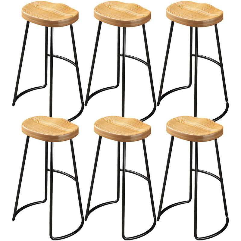 Tabouret de comptoir en bois de style contemporain Tabouret de bar sans dossier avec pieds en métal