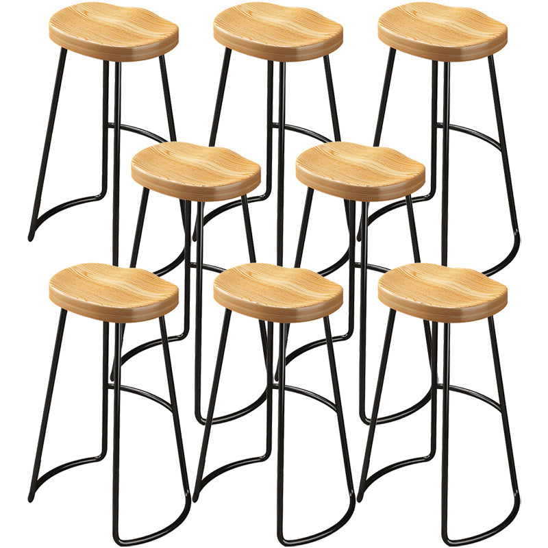 Tabouret de comptoir en bois de style contemporain Tabouret de bar sans dossier avec pieds en métal