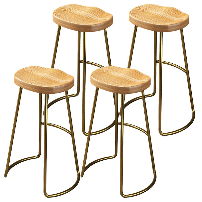 Tabouret de comptoir en bois de style contemporain Tabouret de bar sans dossier avec pieds en métal