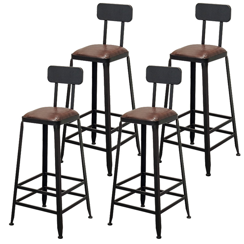 Tabouret de bar à dos basse de style brun de style contemporain avec jambes en métal