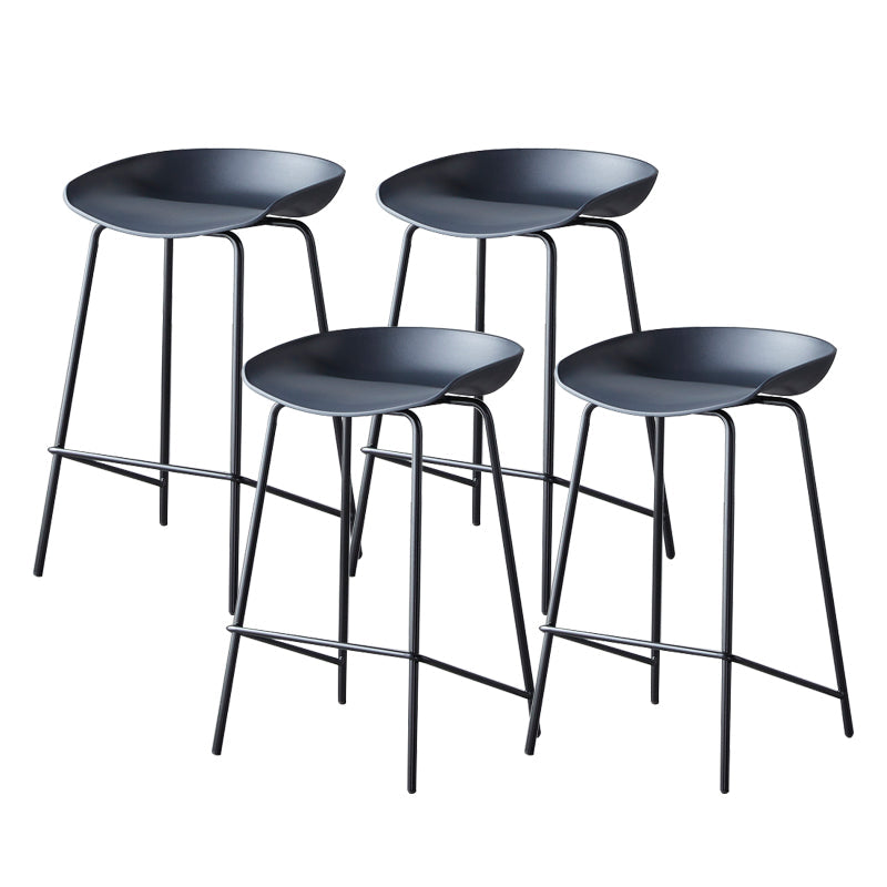 Contemporary Low Back Armless Bar Stool Plastic Bar Stool with Metal Legs Black 4 Piece Set Counter Stool(26"H) Clearhalo 'Bar Furniture' 'Bar Stools' 'bar_stools' 'furn' 'furn_bar_stools' 'Furniture' 'Kitchen & Dining Furniture' 6245840