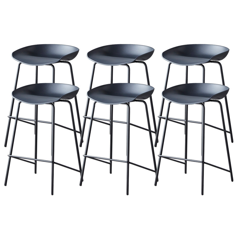Contemporary Low Back Armless Bar Stool Plastic Bar Stool with Metal Legs Black 6 Piece Set Counter Stool(26"H) Clearhalo 'Bar Furniture' 'Bar Stools' 'bar_stools' 'furn' 'furn_bar_stools' 'Furniture' 'Kitchen & Dining Furniture' 6245841