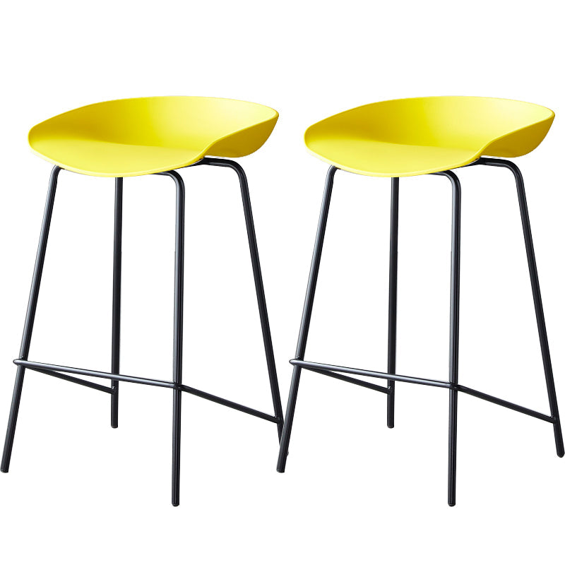 Contemporary Low Back Armless Bar Stool Plastic Bar Stool with Metal Legs Yellow 2 Piece Set Counter Stool(26"H) Clearhalo 'Bar Furniture' 'Bar Stools' 'bar_stools' 'furn' 'furn_bar_stools' 'Furniture' 'Kitchen & Dining Furniture' 6245864