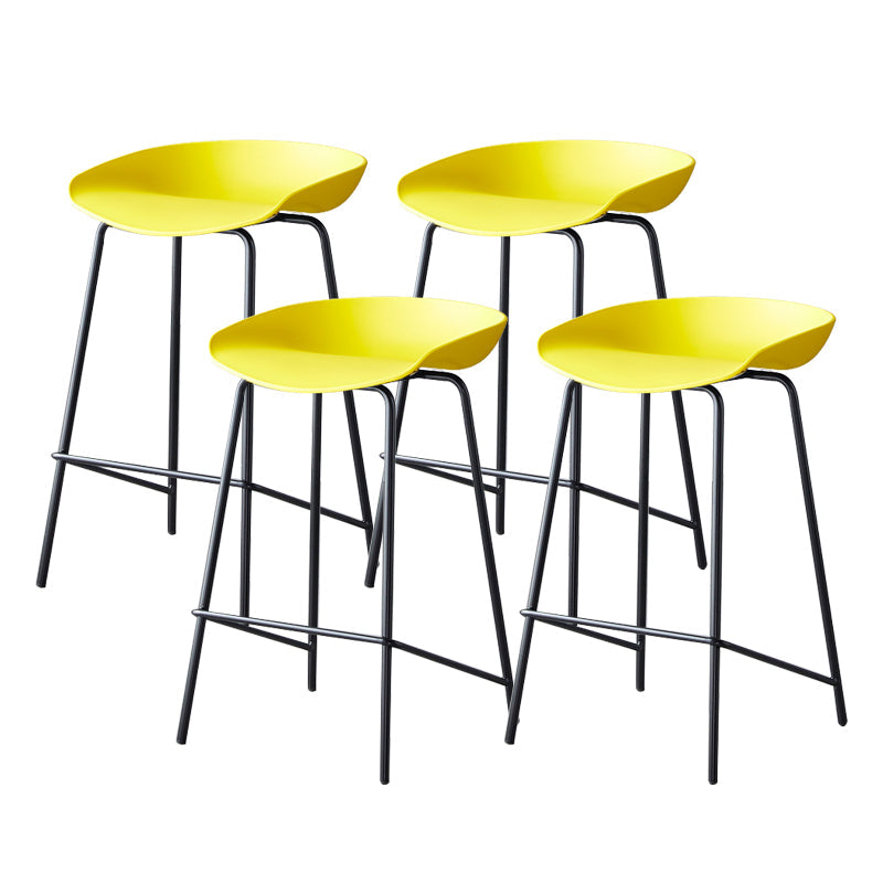 Contemporary Low Back Armless Bar Stool Plastic Bar Stool with Metal Legs Yellow 4 Piece Set Counter Stool(26"H) Clearhalo 'Bar Furniture' 'Bar Stools' 'bar_stools' 'furn' 'furn_bar_stools' 'Furniture' 'Kitchen & Dining Furniture' 6245865