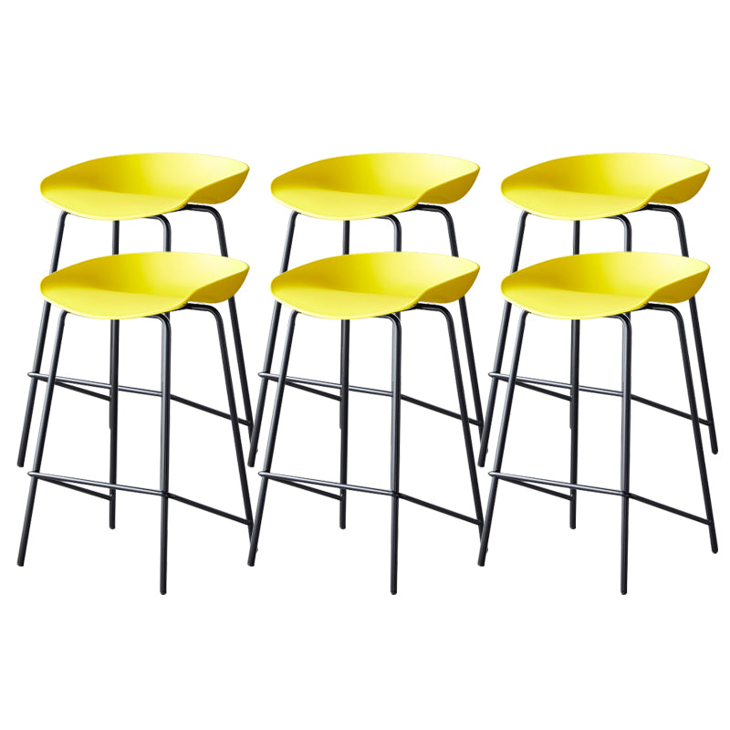 Contemporary Low Back Armless Bar Stool Plastic Bar Stool with Metal Legs Yellow 6 Piece Set Counter Stool(26"H) Clearhalo 'Bar Furniture' 'Bar Stools' 'bar_stools' 'furn' 'furn_bar_stools' 'Furniture' 'Kitchen & Dining Furniture' 6245866