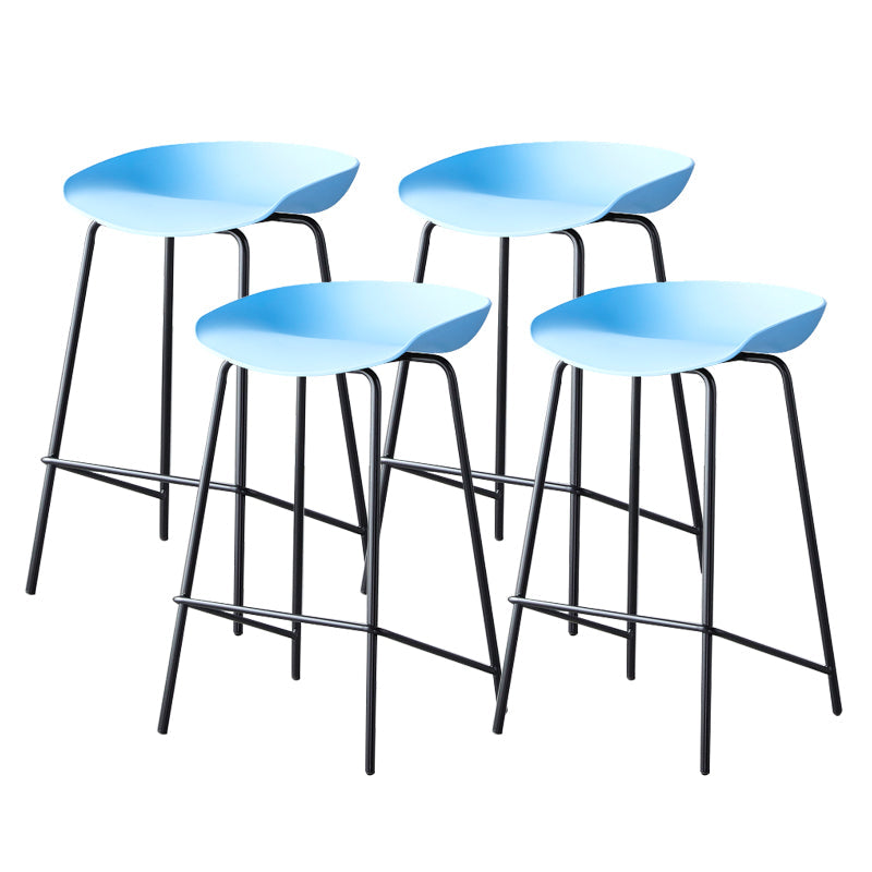 Contemporary Low Back Armless Bar Stool Plastic Bar Stool with Metal Legs Blue 4 Piece Set Counter Stool(26"H) Clearhalo 'Bar Furniture' 'Bar Stools' 'bar_stools' 'furn' 'furn_bar_stools' 'Furniture' 'Kitchen & Dining Furniture' 6245870