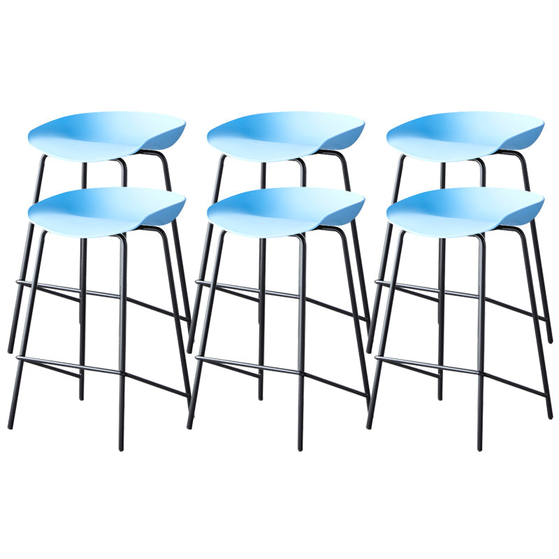 Contemporary Low Back Armless Bar Stool Plastic Bar Stool with Metal Legs Blue 6 Piece Set Counter Stool(26"H) Clearhalo 'Bar Furniture' 'Bar Stools' 'bar_stools' 'furn' 'furn_bar_stools' 'Furniture' 'Kitchen & Dining Furniture' 6245871