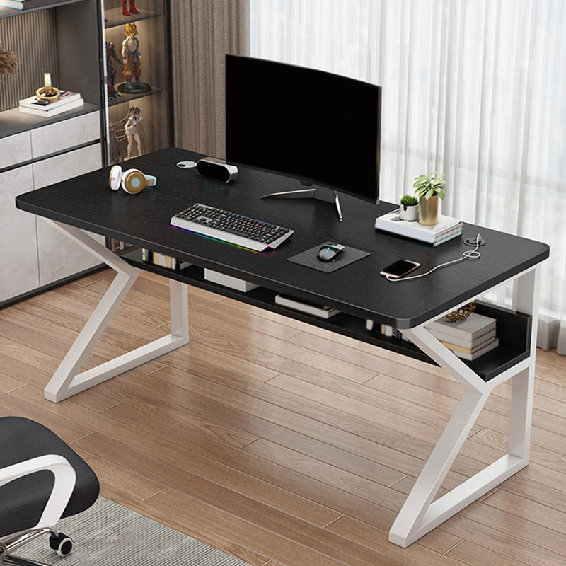 Bureau d'écriture industriel fabriqué bureau de bureau en bois avec étagère