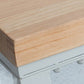 Moderne eettafel op pubhoogte, pubtafel met houten blad voor gebruik op het terras