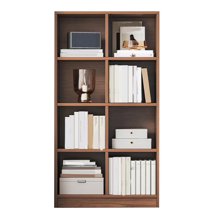 Libreria moderna standard ingegnerizzata in legno chiuso.