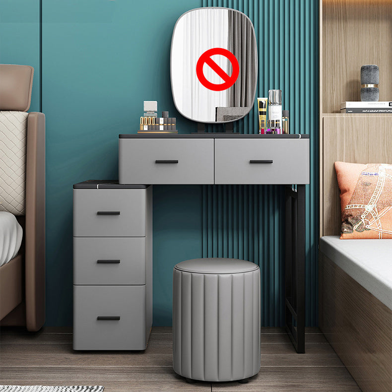 Tavolo da vanità a specchio e set di sgabelli da 25,59 "Scantina di vanità in pietra larga