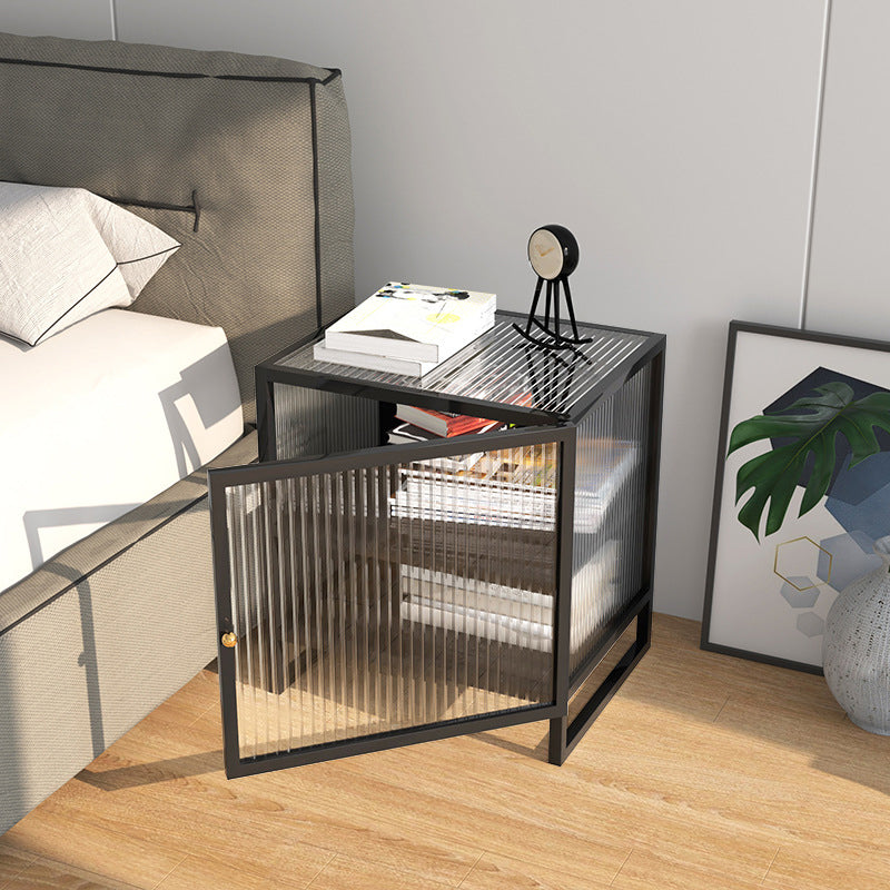 Mesa de nocturna de vidrio nocturno de metal contemporáneo con 1 puerta, 21.7 "de alto