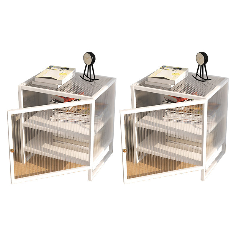 Mesa de nocturna de vidrio nocturno de metal contemporáneo con 1 puerta, 21.7 "de alto