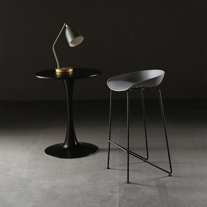 Tabouret de bar en plastique sans accoudoirs, hauteur de comptoir, tabouret moderne d'intérieur pour salon