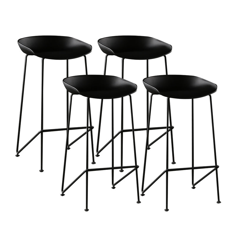 Tabouret de bar en plastique sans accoudoirs, hauteur de comptoir, tabouret moderne d'intérieur pour salon