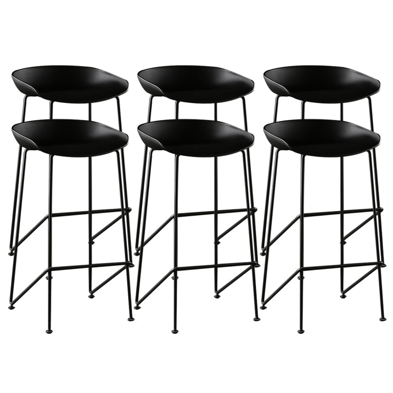 Tabouret de bar en plastique sans accoudoirs, hauteur de comptoir, tabouret moderne d'intérieur pour salon