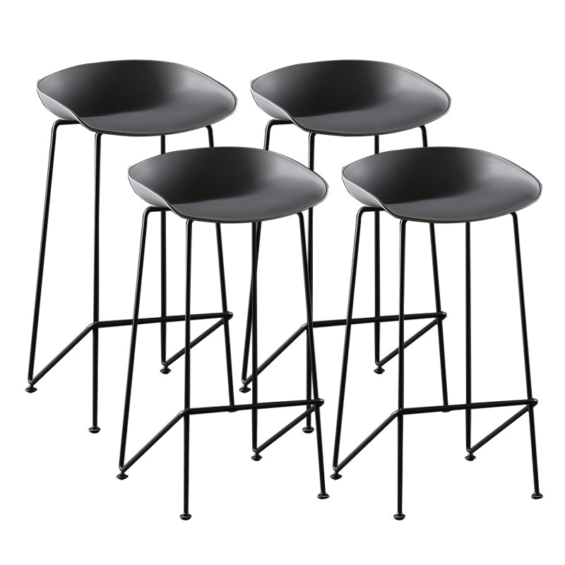 Tabouret de bar en plastique sans accoudoirs, hauteur de comptoir, tabouret moderne d'intérieur pour salon