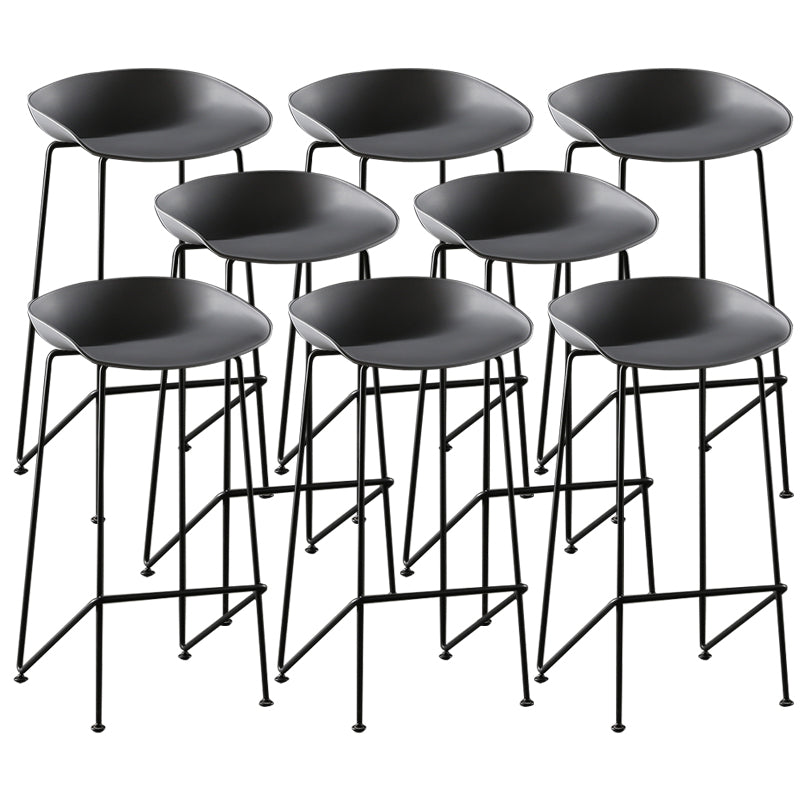 Tabouret de bar en plastique sans accoudoirs, hauteur de comptoir, tabouret moderne d'intérieur pour salon