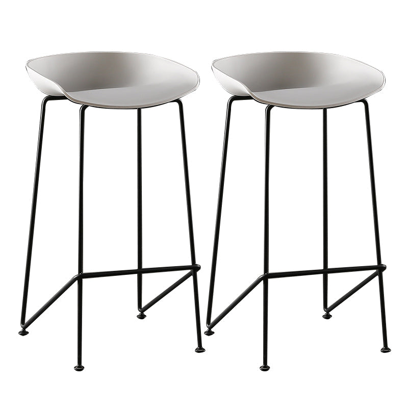 Tabouret de bar en plastique sans accoudoirs, hauteur de comptoir, tabouret moderne d'intérieur pour salon