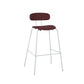 Taburete de bar tapizado de cuero sin brazos con respaldo moderno y base de metal