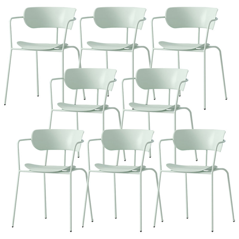 Zeitgenössischer Metall Esszimmerstuhl Arm Open Rücken Essneitenstuhl für Esszimmer