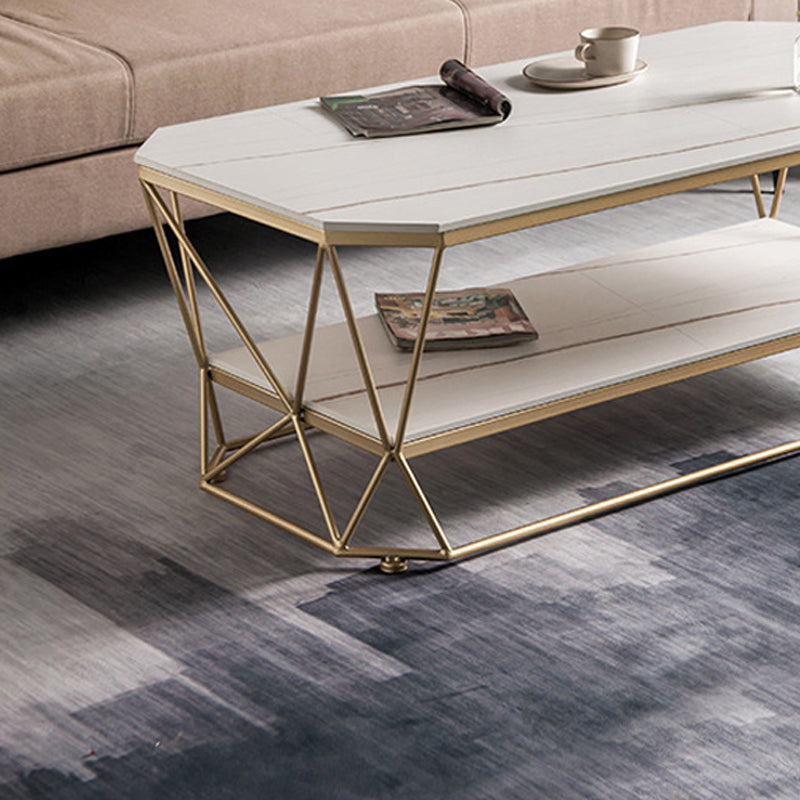 Luxe salontafel met stenen blad, cocktailtafel met metalen frame en plank