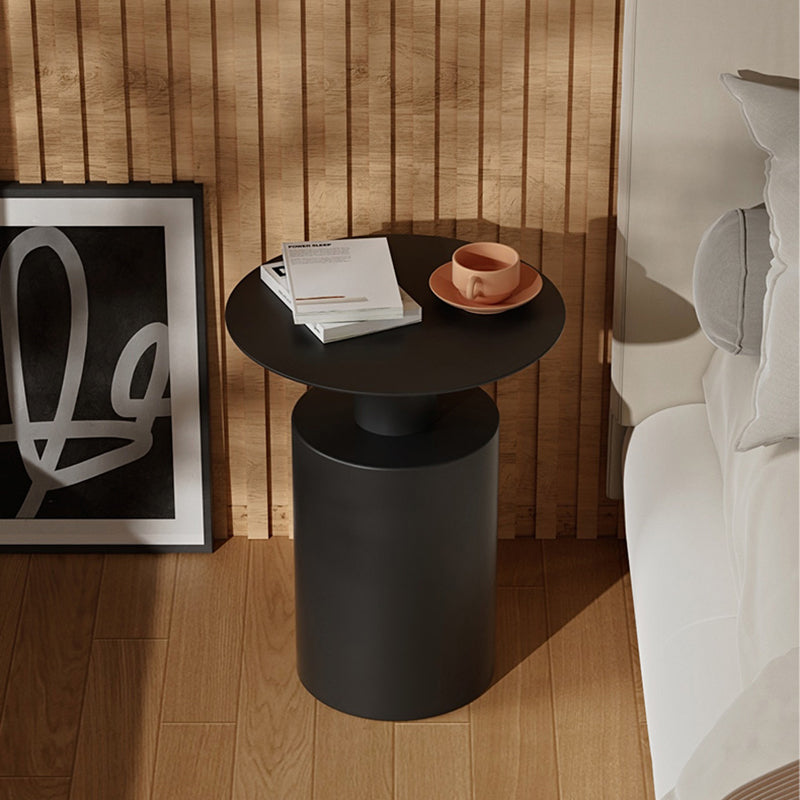 16"W X 20" H Modern Night Table Iron Accent Table Nightstand with 1 Shelf Black 1 Piece Clearhalo 'Bedroom Furniture' 'furn' 'furn_night_stand' 'Furniture' 'night_stand' 'Nightstands' 6273751