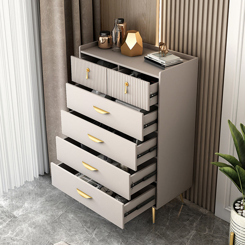 Cómoda de madera fabricada con almacenamiento Glam y 6/7 cajones