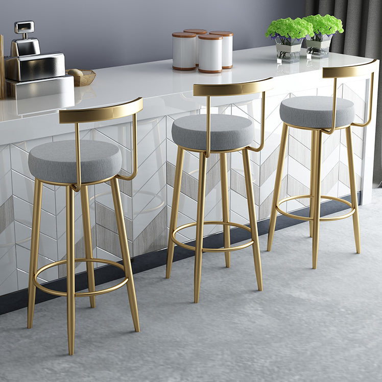 Taburete de bar estilo Glam, tapizado, para salón, con patas de metal