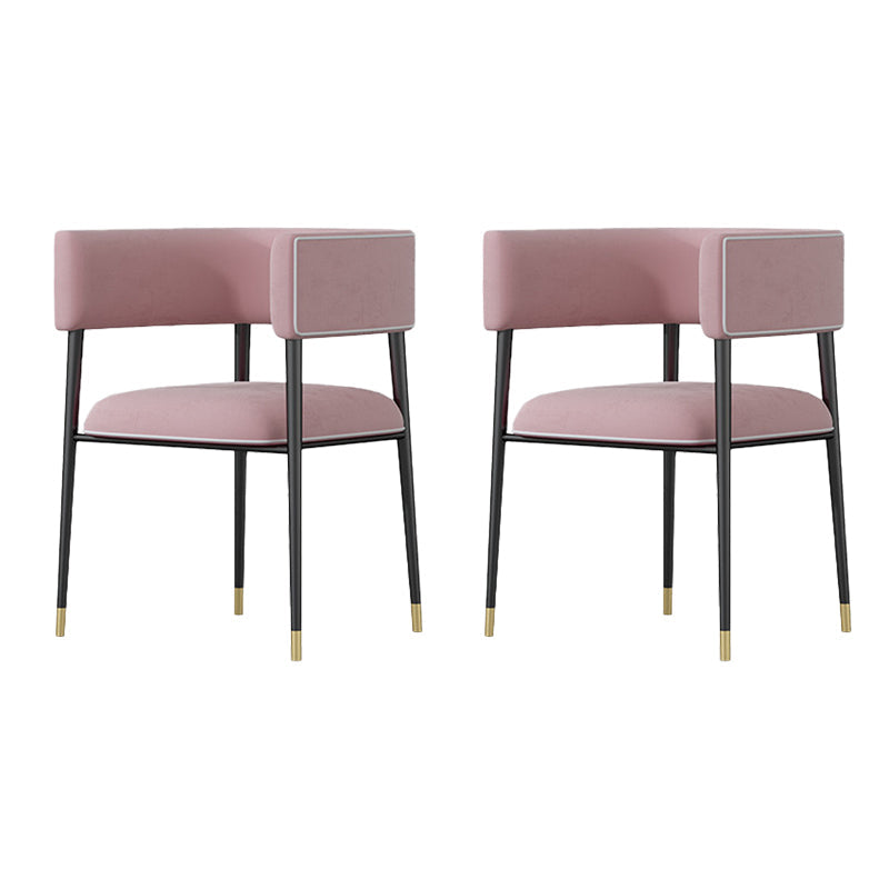 Industrieel gestoffeerde fluwelen armstoel Open achterste eetkamerstoel voor thuis