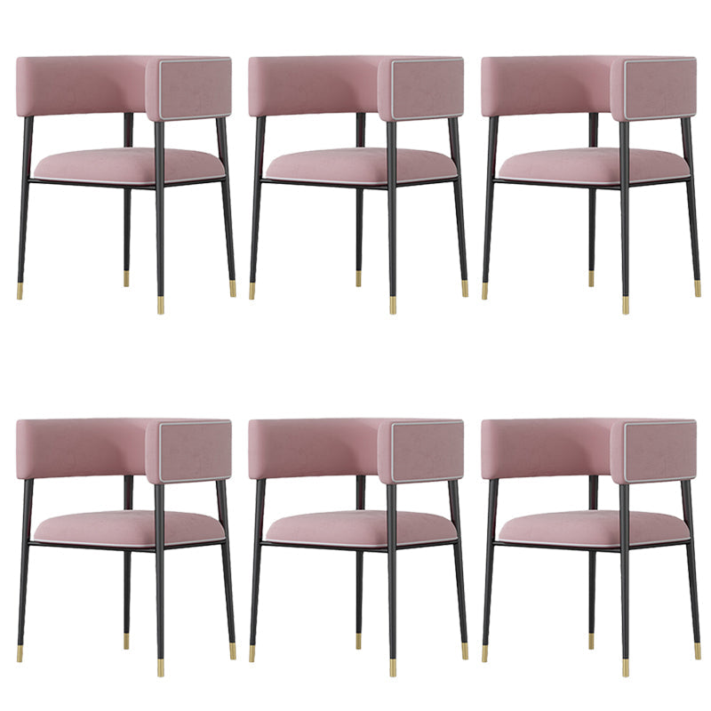 Industrieel gestoffeerde fluwelen armstoel Open achterste eetkamerstoel voor thuis