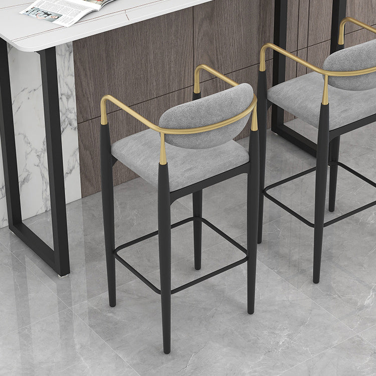 Industrial Pub Dining Set 1/3/5 Pieces Rectangular Bar Stool and Table Set Clearhalo 'Bar Furniture' 'furn' 'furn_home_bar_bar_sets' 'Furniture' 'Home Bars & Bar Sets' 'home_bar_bar_sets' 'Kitchen & Dining Furniture' 6280987