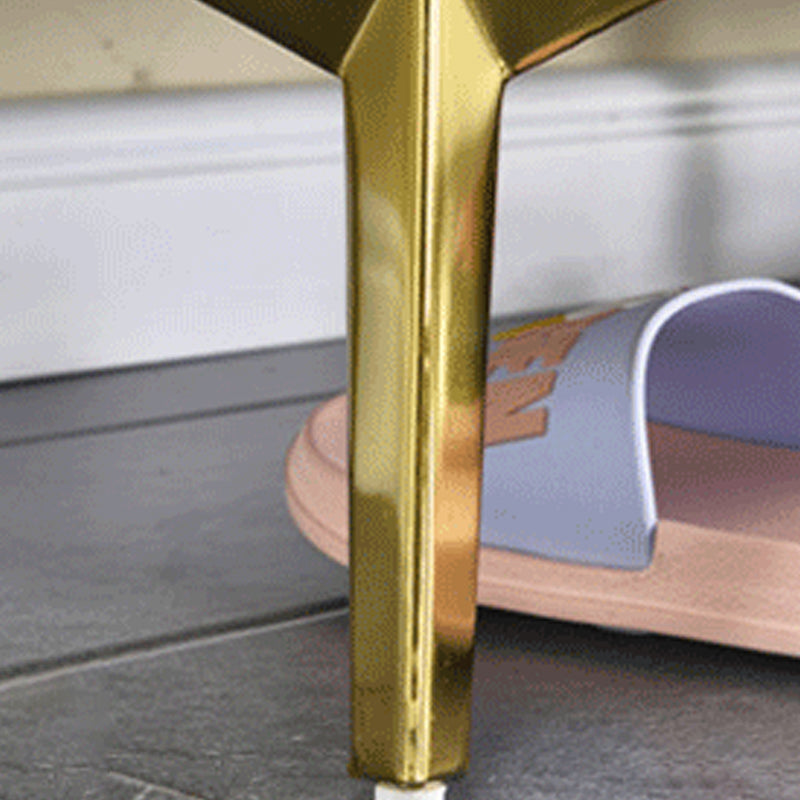 Cassettiera per camera da letto Stone Glam in bianco con cassetti