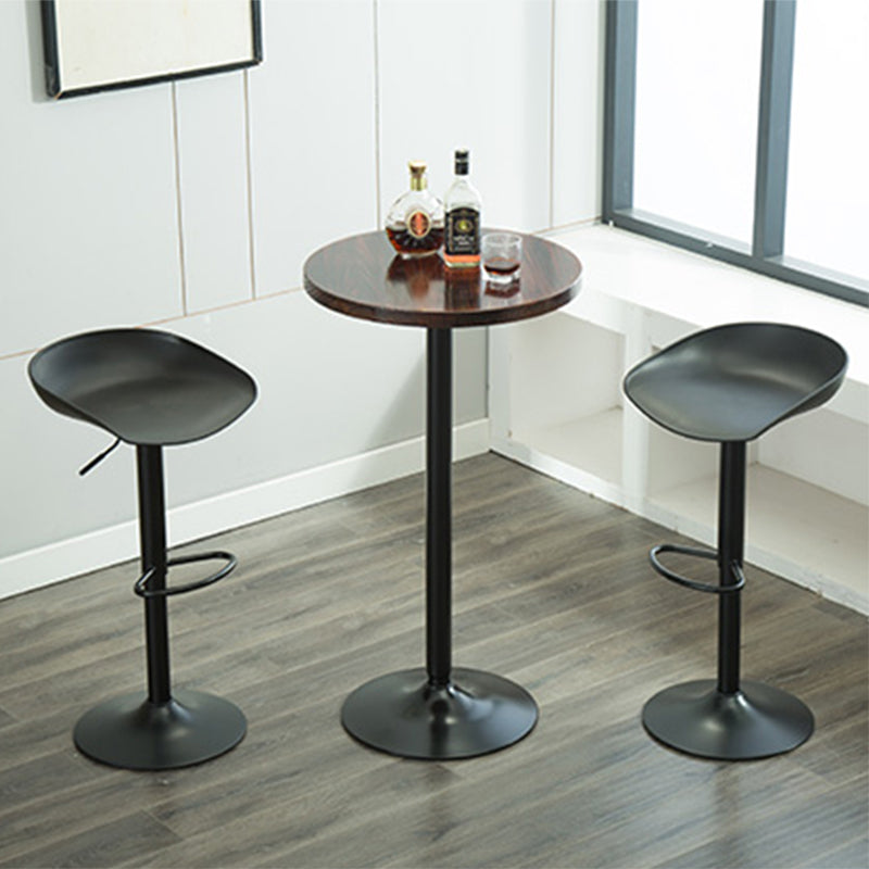 Industrial Backrest Chair with Metal Base Adjustable High Chair for Bistro Bar Clearhalo 'Bar Furniture' 'Bar Stools' 'bar_stools' 'furn' 'furn_bar_stools' 'Furniture' 'Kitchen & Dining Furniture' 6289156
