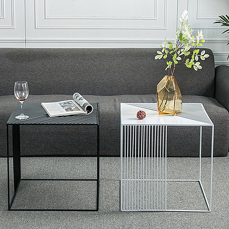 Metal Square Coffee Table Mid Century Simple Frame Cocktail Table Clearhalo 'Coffee & Accent Tables' 'Coffee Tables' 'coffee_tables' 'furn' 'furn_coffee_tables' 'Furniture' 'Living Room Furniture' 6289789