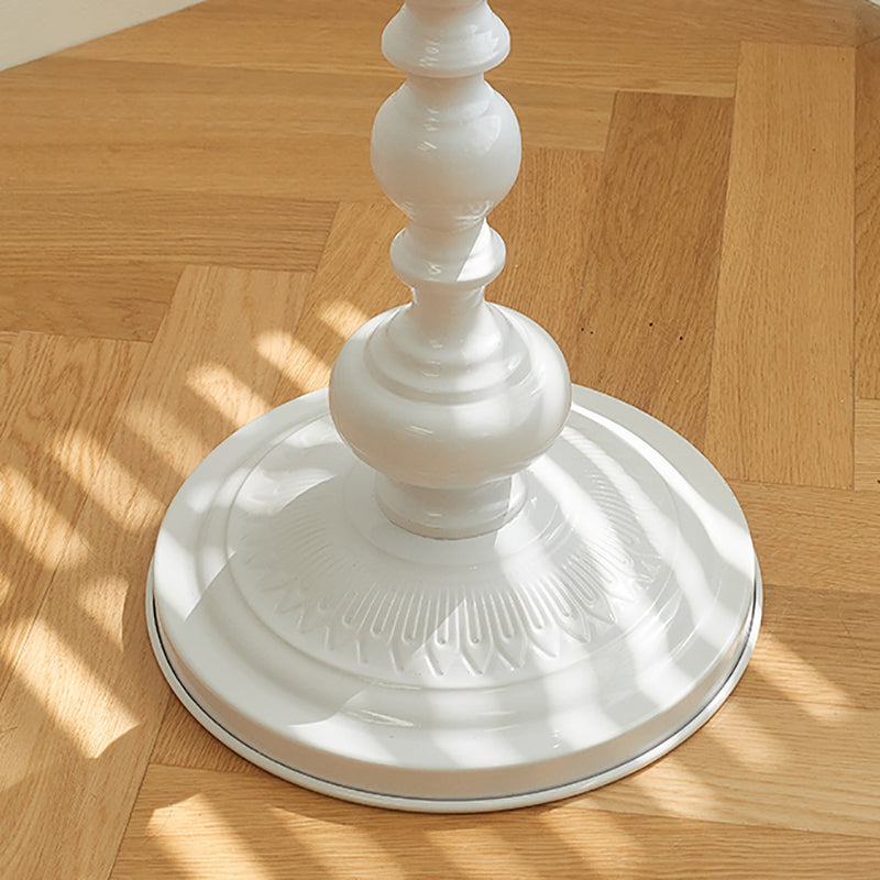 Tabla de extremo redonda de metal modernista Tabla de pedestal de 20.5 "de altura