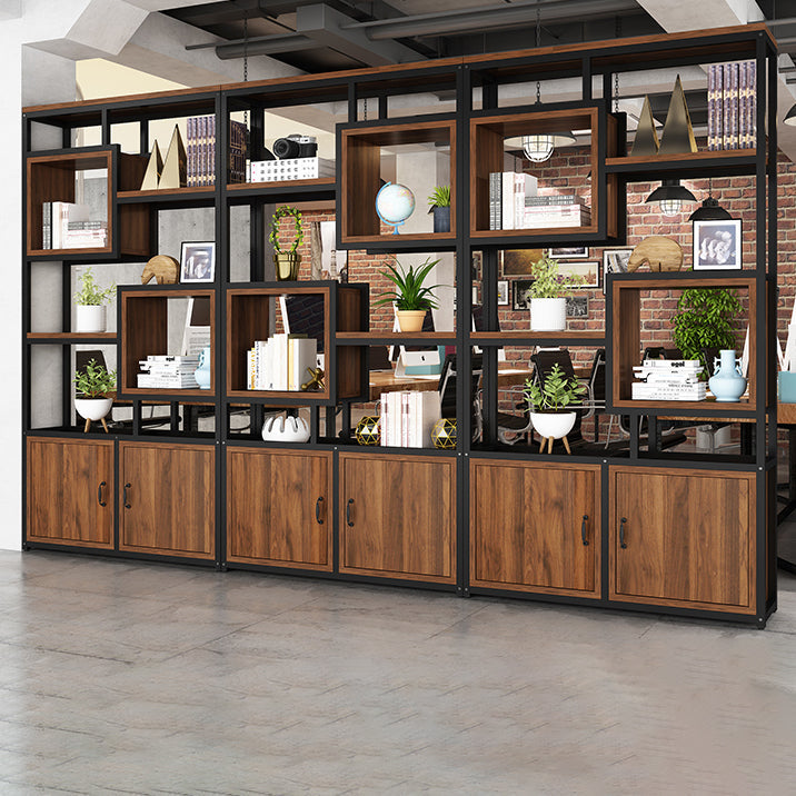 Metaal en houten open plank boekenkast etagere boekenplank voor studieruimte