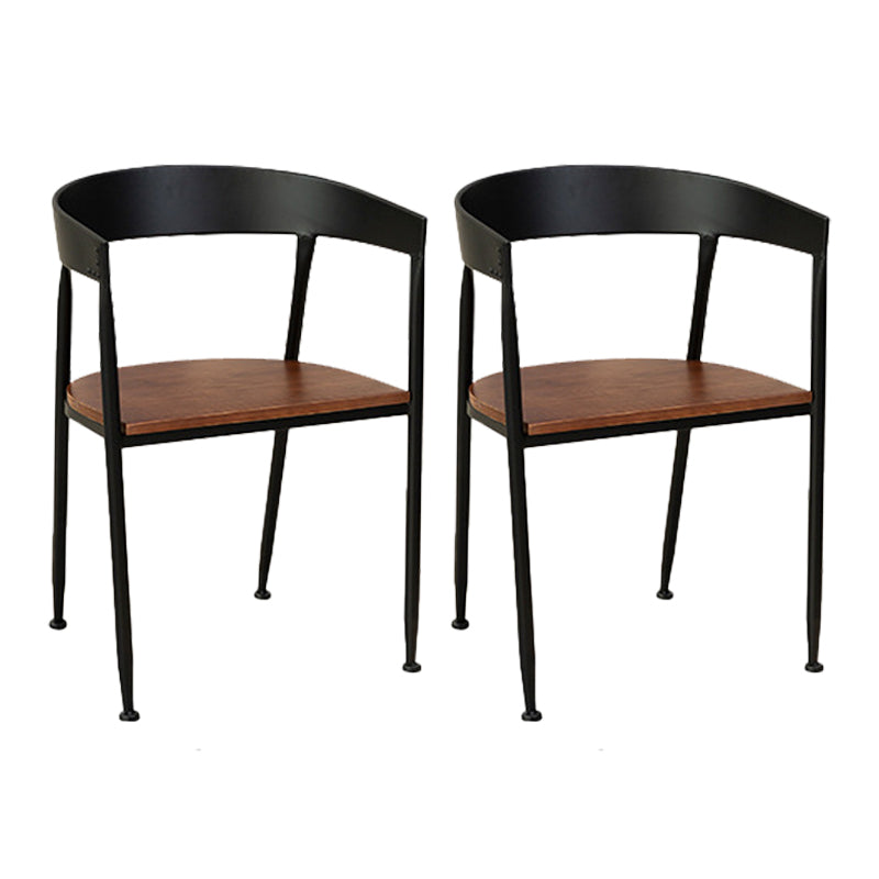 Silla de comedor de metal tradicional junto a la parte posterior de la espalda silla negra y marrón