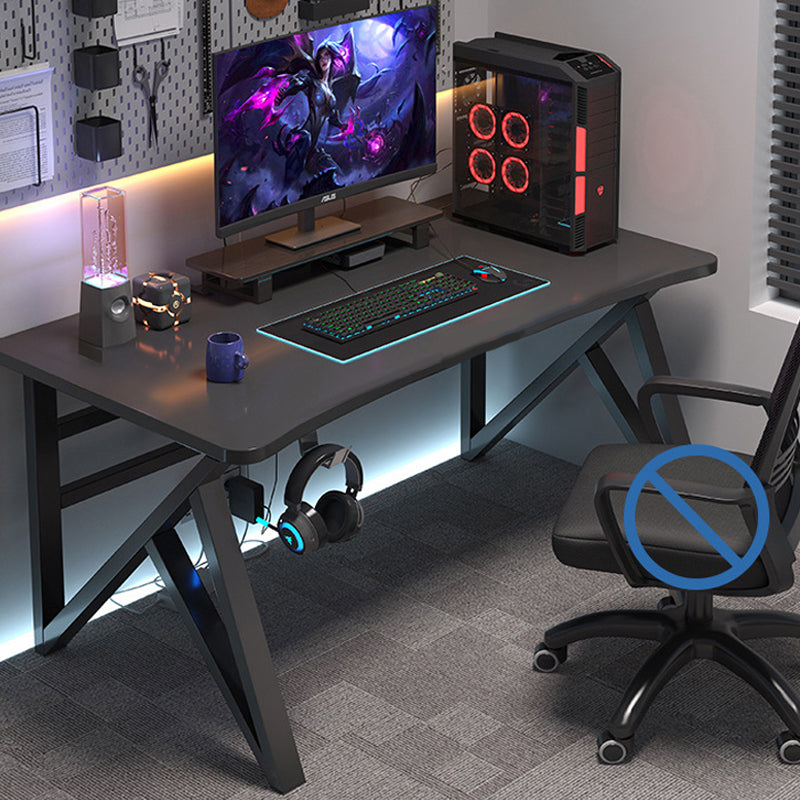 Contemporary Computer Desk Cable Management Rectangular Gaming Desk Grey Clearhalo 'furn' 'furn_office_desk' 'Furniture' 'Office Desks' 'Office Furniture' 'office_desk' 6296596