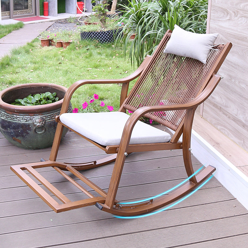 Silla reclinable de marco de mimbre rockero moderno con silla reclinable de marco gris