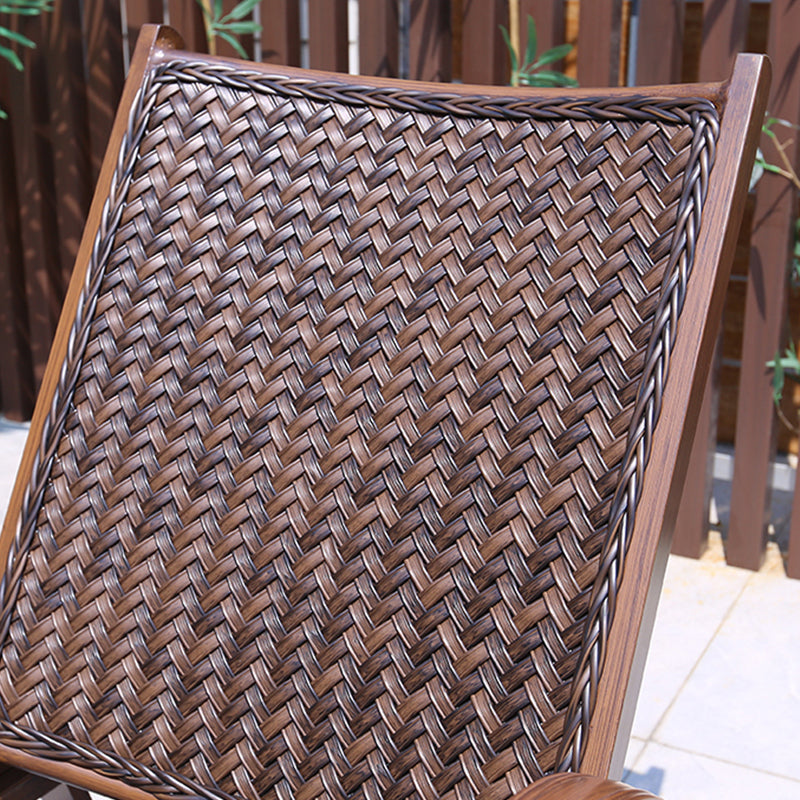 Silla reclinable de marco de mimbre rockero moderno con silla reclinable de marco gris