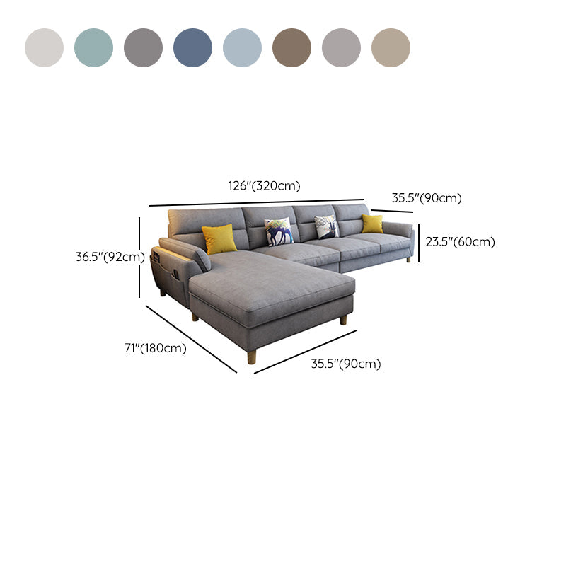 Divano sezionale del braccio di braccio svasato scandinavo sezionale con gambe in legno