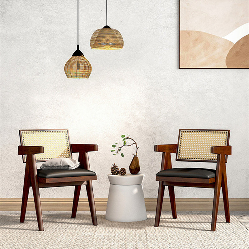 伝統的なキッチンダイニング椅子ゴム製ウッドアームダイニングチェア