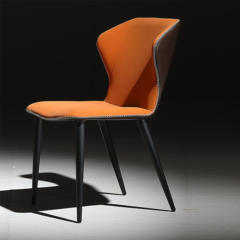 Chaise côté chaise de salle à manger à canon à wing-back pour salle à manger