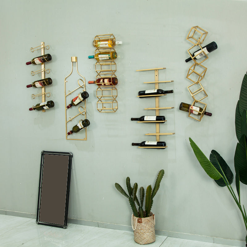 Porta bottiglia in metallo a parete glam a parete in metallo in oro