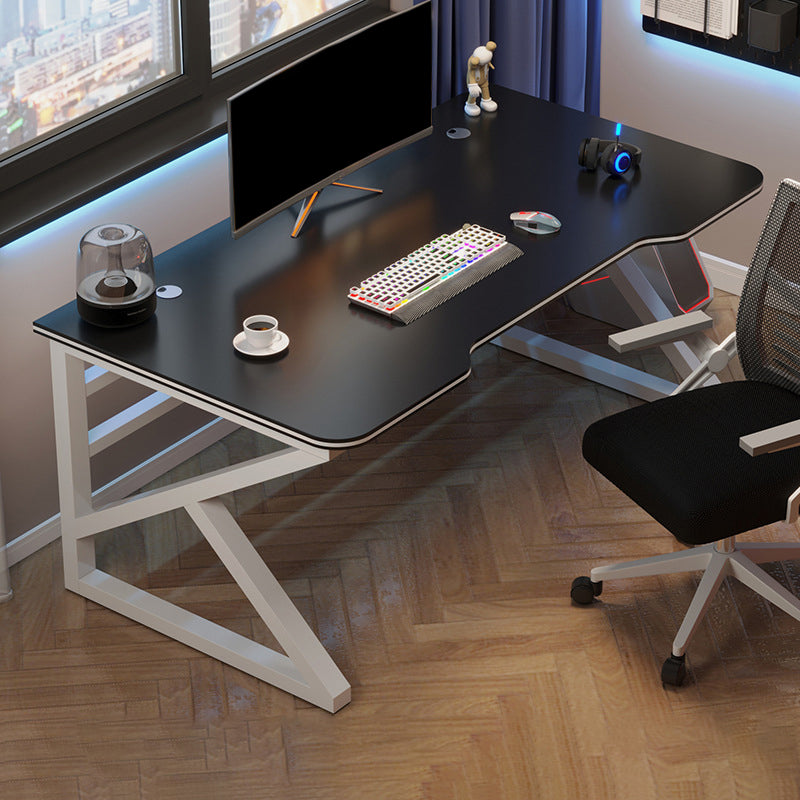 Ergonomische houten computerbureau rechthoekige bureau met metalen benen met metalen benen